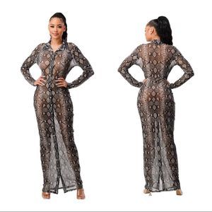 Maxi mesh dress with collar / snake print